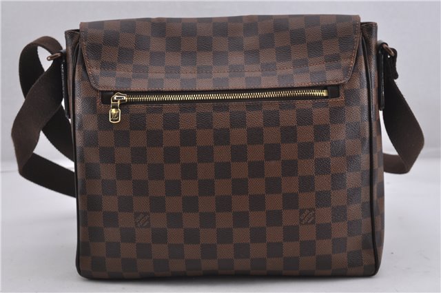 Authentic Louis Vuitton Damier District MM Shoulder Cross Bag N41212 LV 1351F