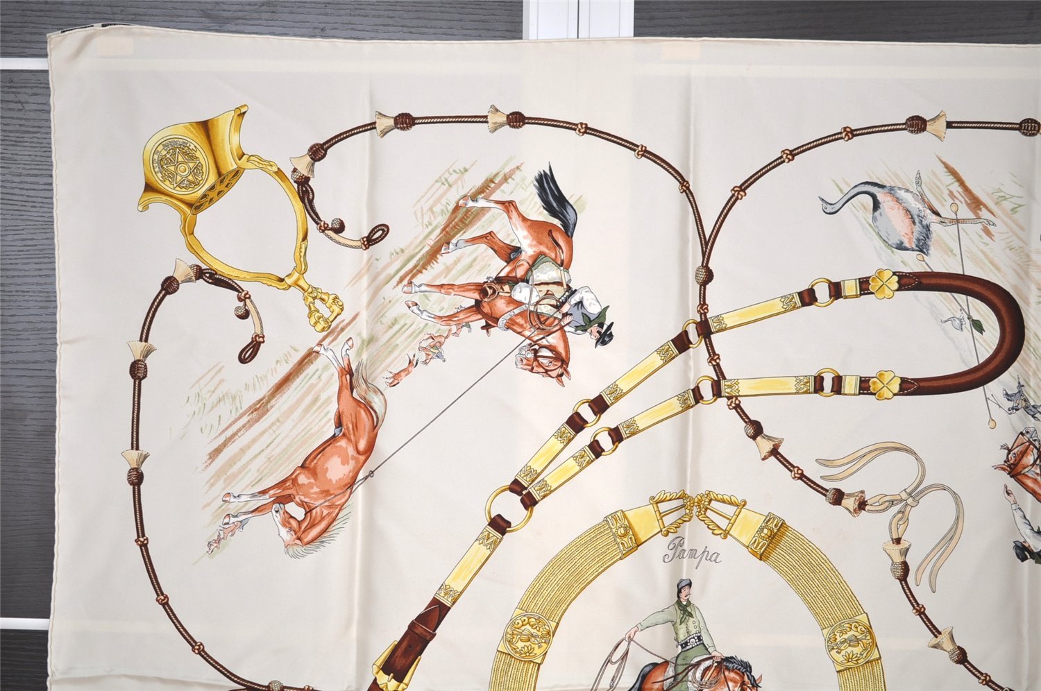 Authentic HERMES Carre 90 Scarf 