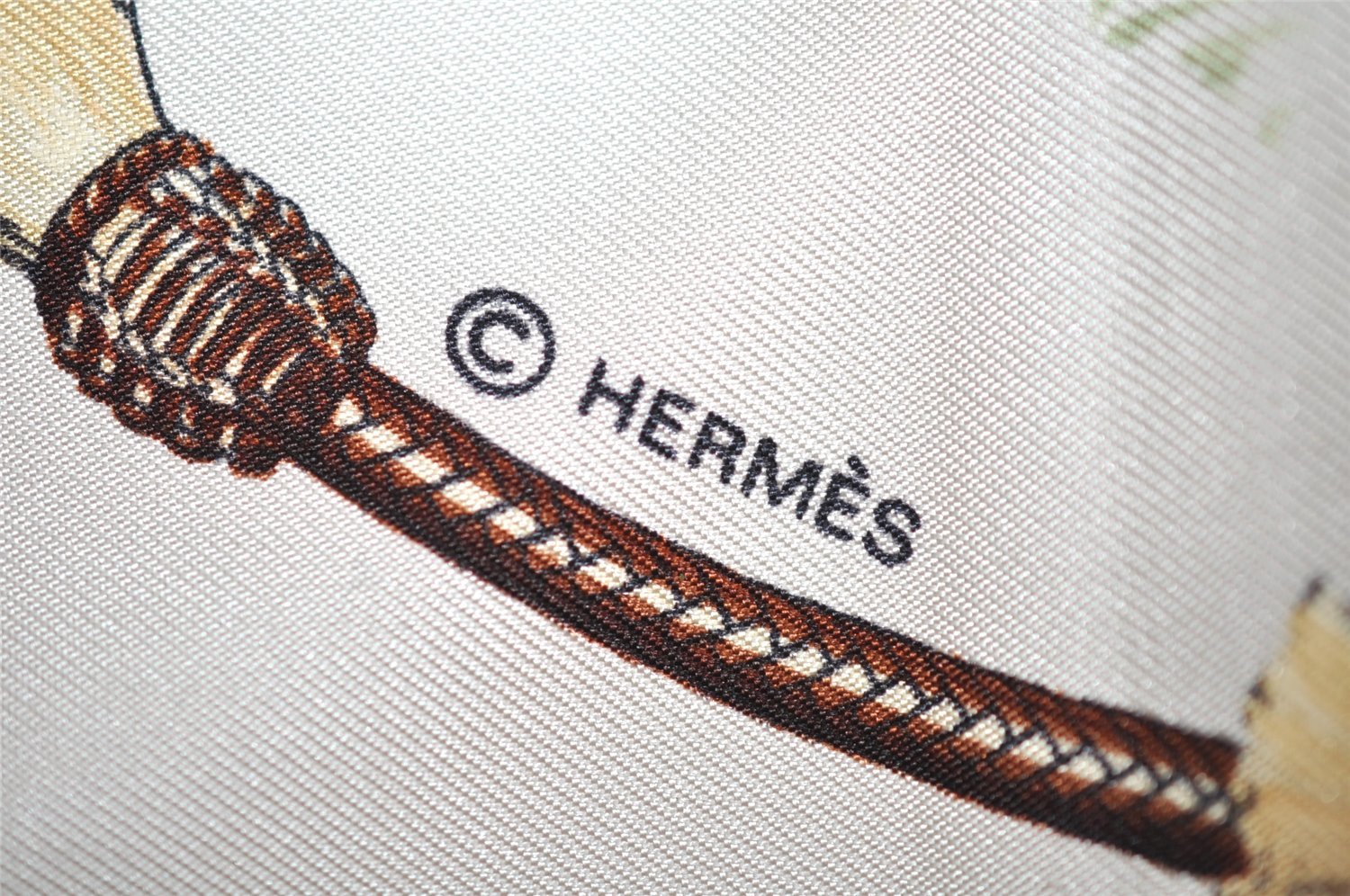 Authentic HERMES Carre 90 Scarf 