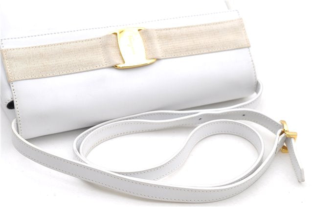 Authentic Ferragamo Vara Shoulder Cross Body Bag Purse Leather White 1366D