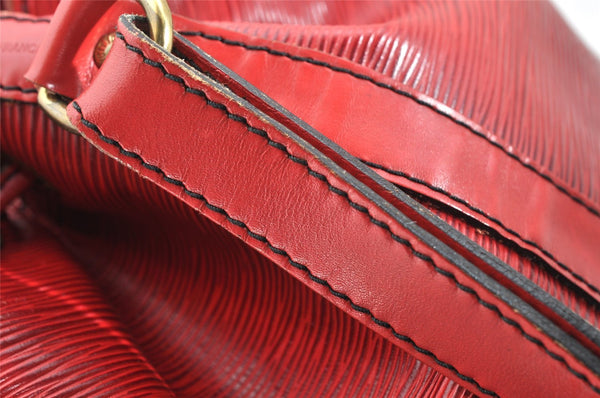 Authentic Louis Vuitton Epi Petit Noe Shoulder Drawstring Bag M44107 Red 1366I