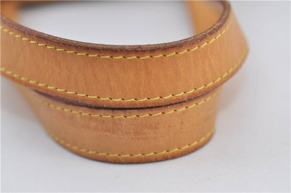 Authentic Louis Vuitton Monogram Batignolles Vertical Tote Bag M51153 LV 1370F