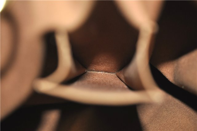 Authentic Louis Vuitton Monogram Batignolles Vertical Tote Bag M51153 LV 1370F