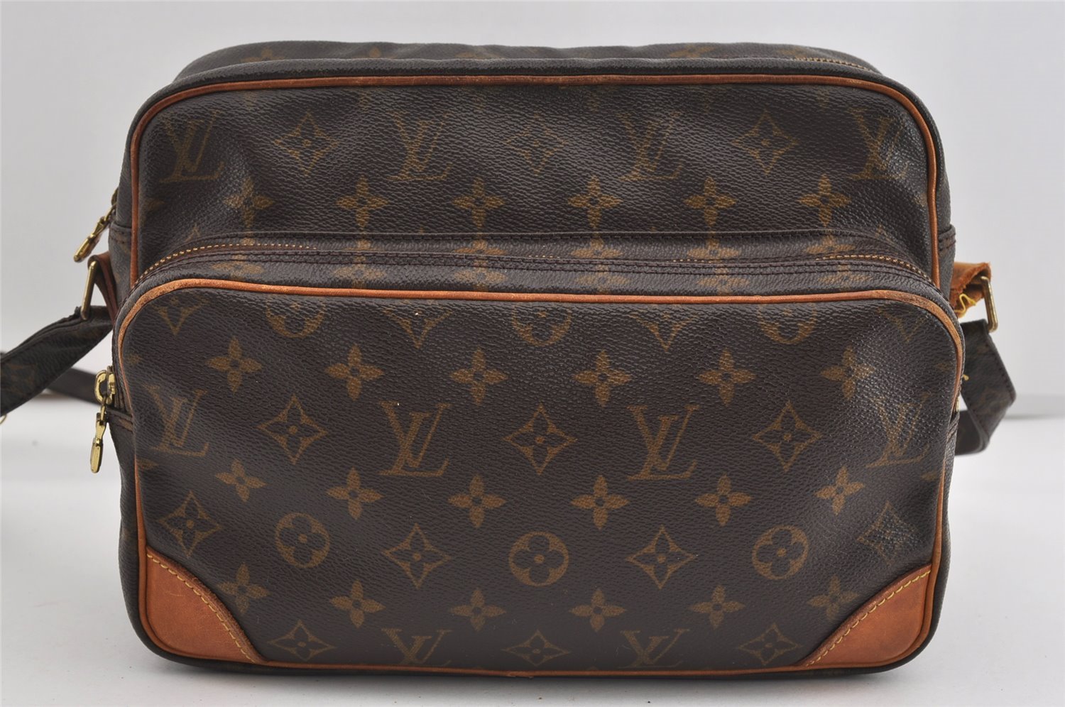 Authentic Louis Vuitton Monogram Nile Shoulder Cross Body Bag M45244 LV 1370I