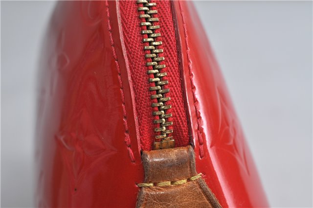Auth Louis Vuitton Vernis Pochette Cosmetic Pouch Bicolor Red M91721 LV 1372D
