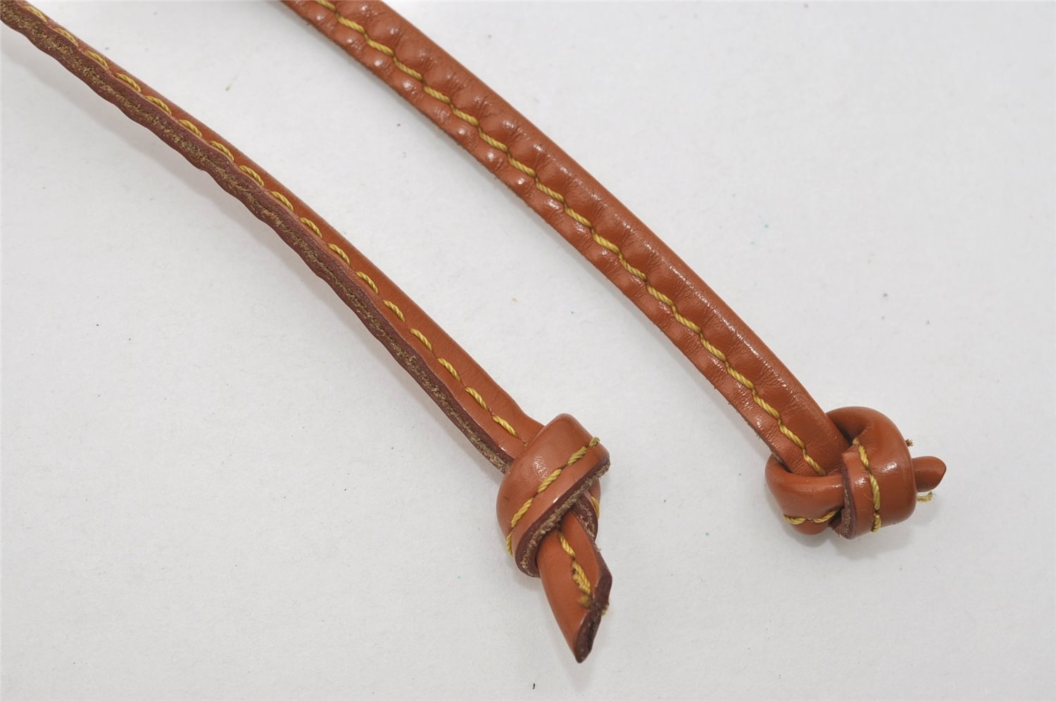 Authentic Louis Vuitton Epi Noe Bi-color Brown Drawstring Bag M44028 LV 1374I