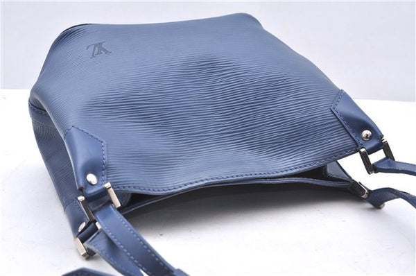 Authentic Louis Vuitton Epi Mandara PM Shoulder Bag Purse Blue M5893G LV 1377E