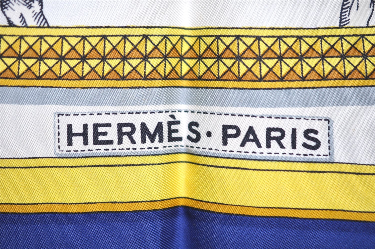 Authentic HERMES Carre 90 Scarf 