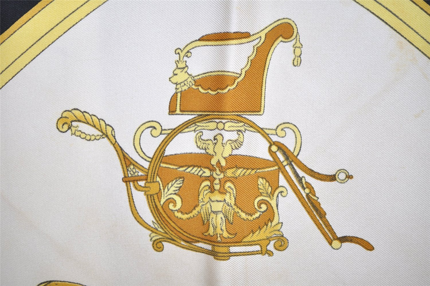 Authentic HERMES Carre 90 Scarf 