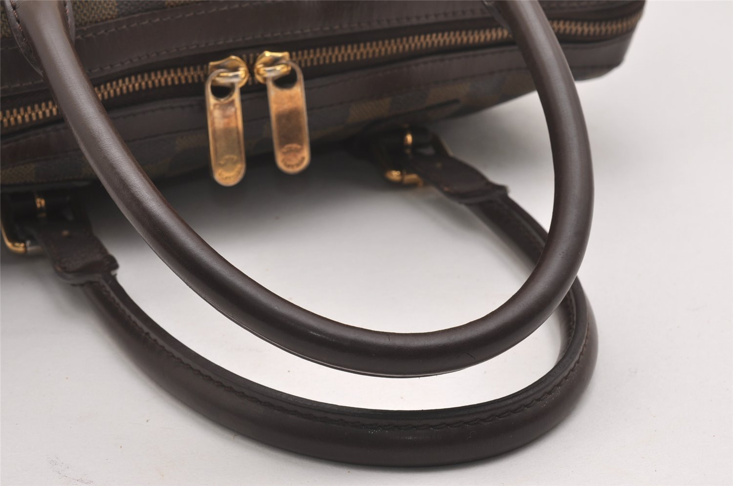 Authentic Louis Vuitton Damier Berkeley Hand Boston Bag Purse N52000 LV 1381I