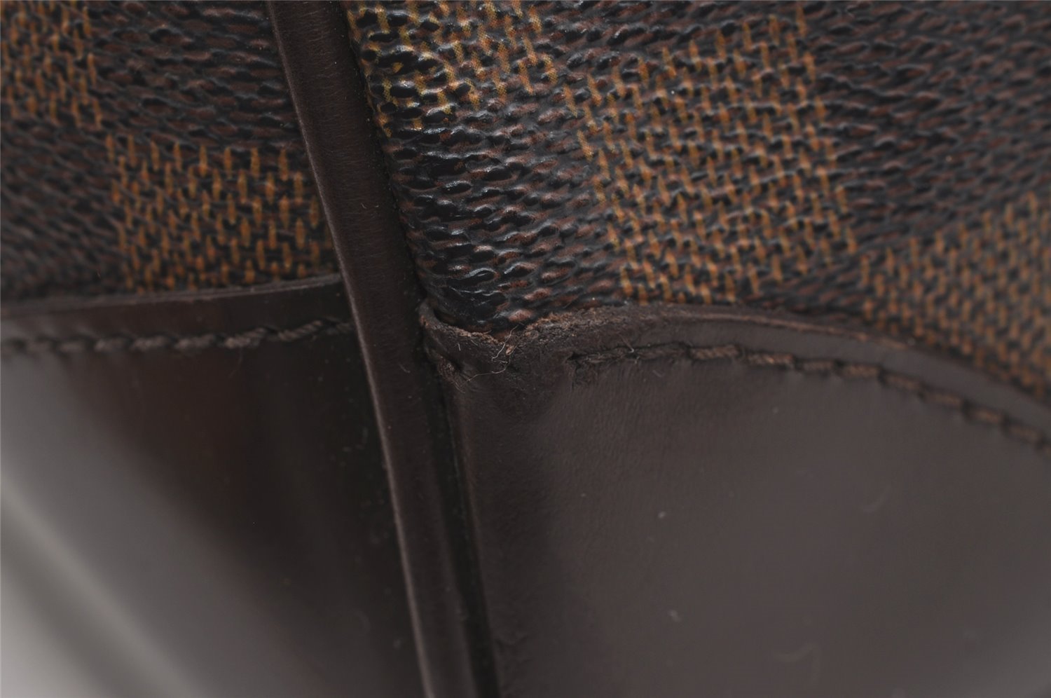 Authentic Louis Vuitton Damier Berkeley Hand Boston Bag Purse N52000 LV 1381I