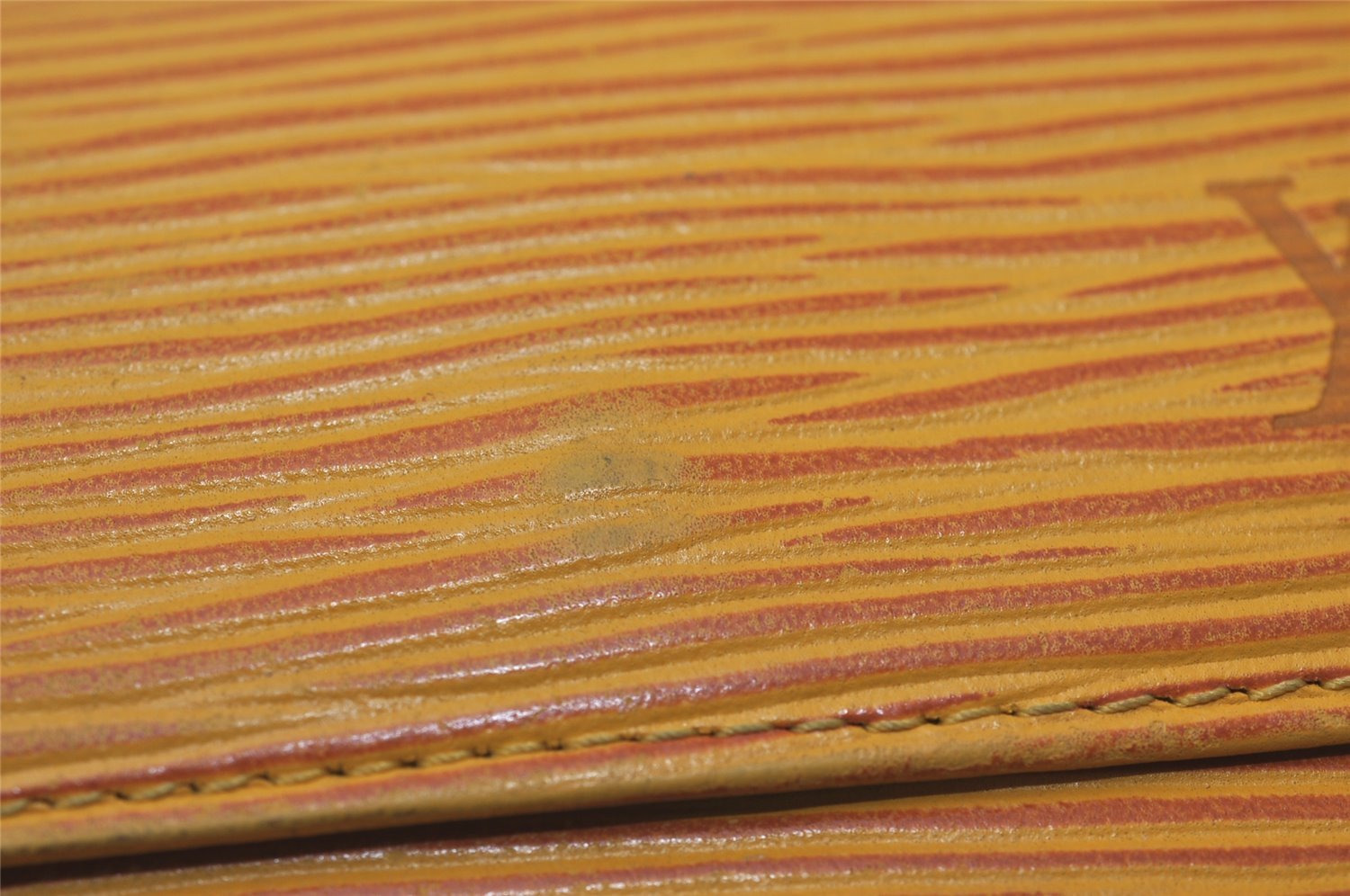 Authentic Louis Vuitton Epi Multicles 6 Key Case Yellow M63819 LV 1391I