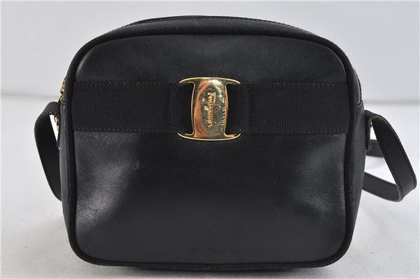 Authentic Ferragamo Vara Shoulder Cross Body Bag Purse Leather Black 1393D