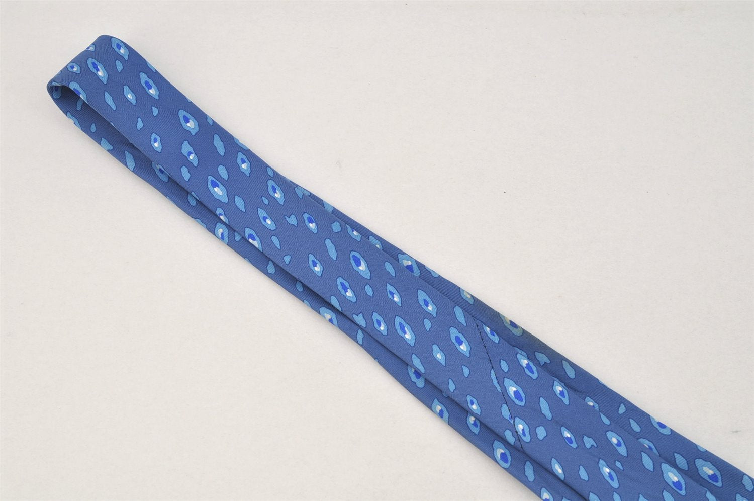 Authentic HERMES Vintage Tie Necktie Leopard Pattern Silk 7895MA Blue 1393I