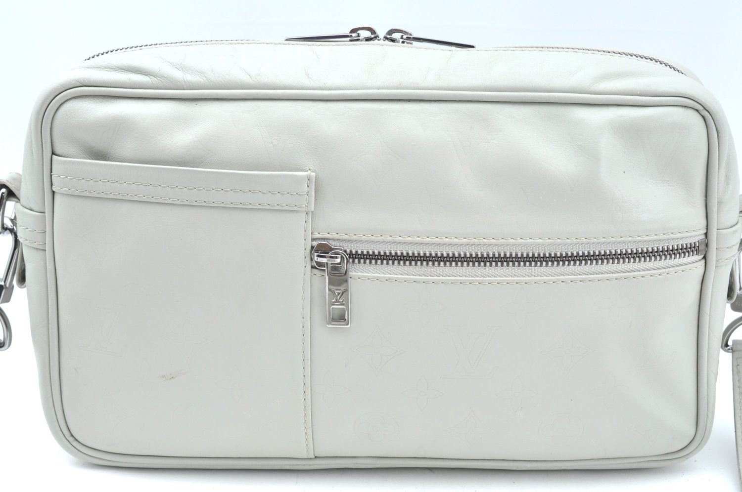 Authentic Louis Vuitton Monogram Defile Irvington Shoulder Bag M92356 Gray 1401H