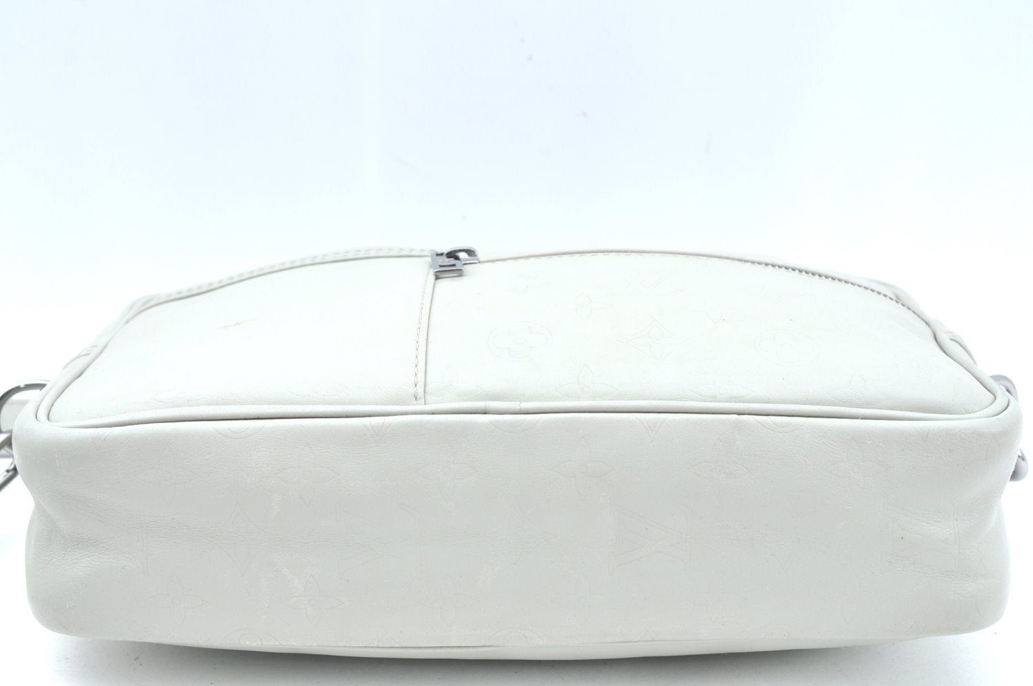 Authentic Louis Vuitton Monogram Defile Irvington Shoulder Bag M92356 Gray 1401H