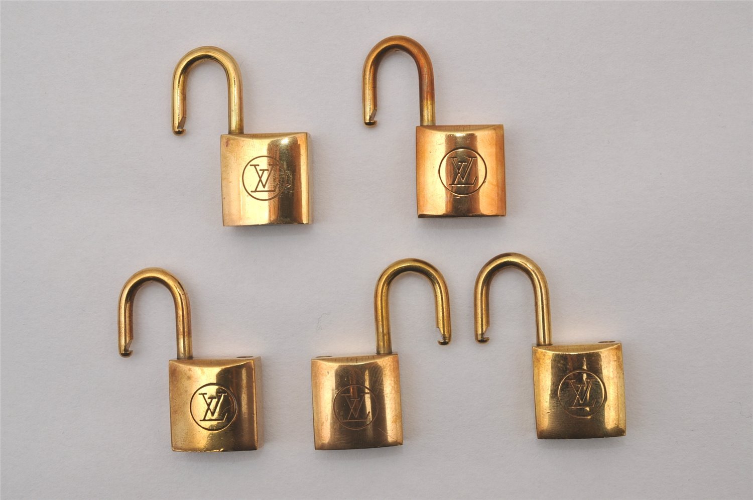 Authentic Louis Vuitton Padlock 10Set Old Model LV 1401I