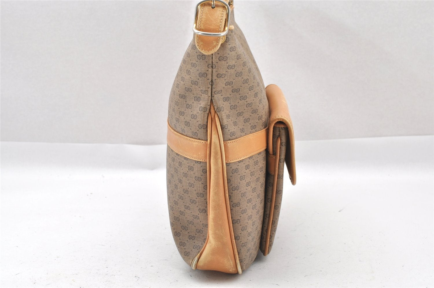 Authentic GUCCI Vintage Micro GG PVC Leather Shoulder Bag Brown 1405I