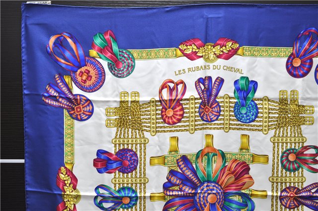 Authentic HERMES Carre 90 Scarf 