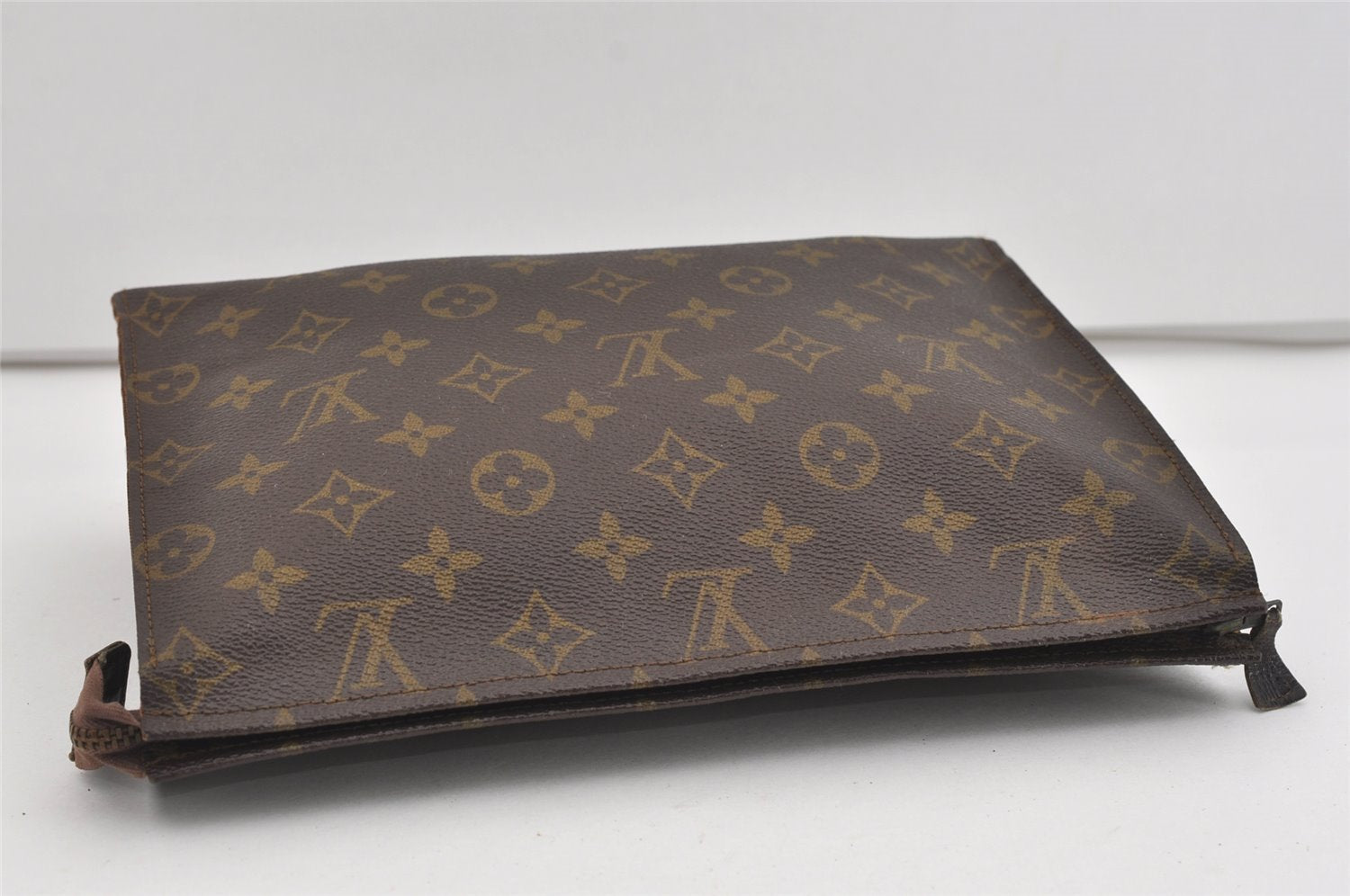 Auth Louis Vuitton Monogram Poche Toilette 26 Cosmetics Pouch Old Model LV 1420I