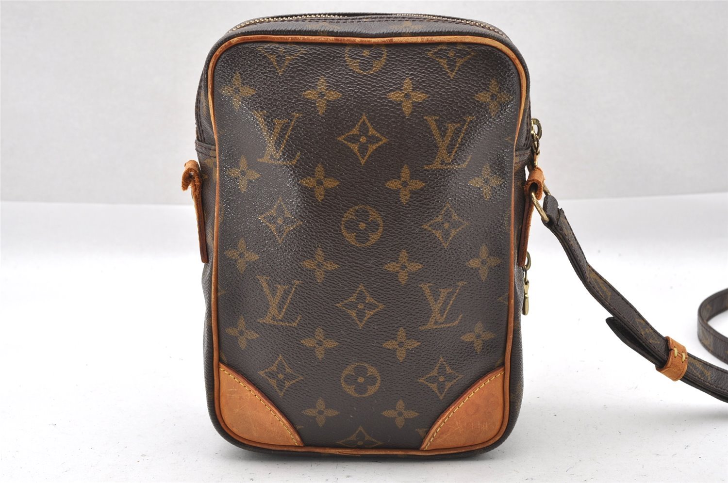 Authentic Louis Vuitton Monogram Amazone Shoulder Cross Bag M45236 Junk 1426I