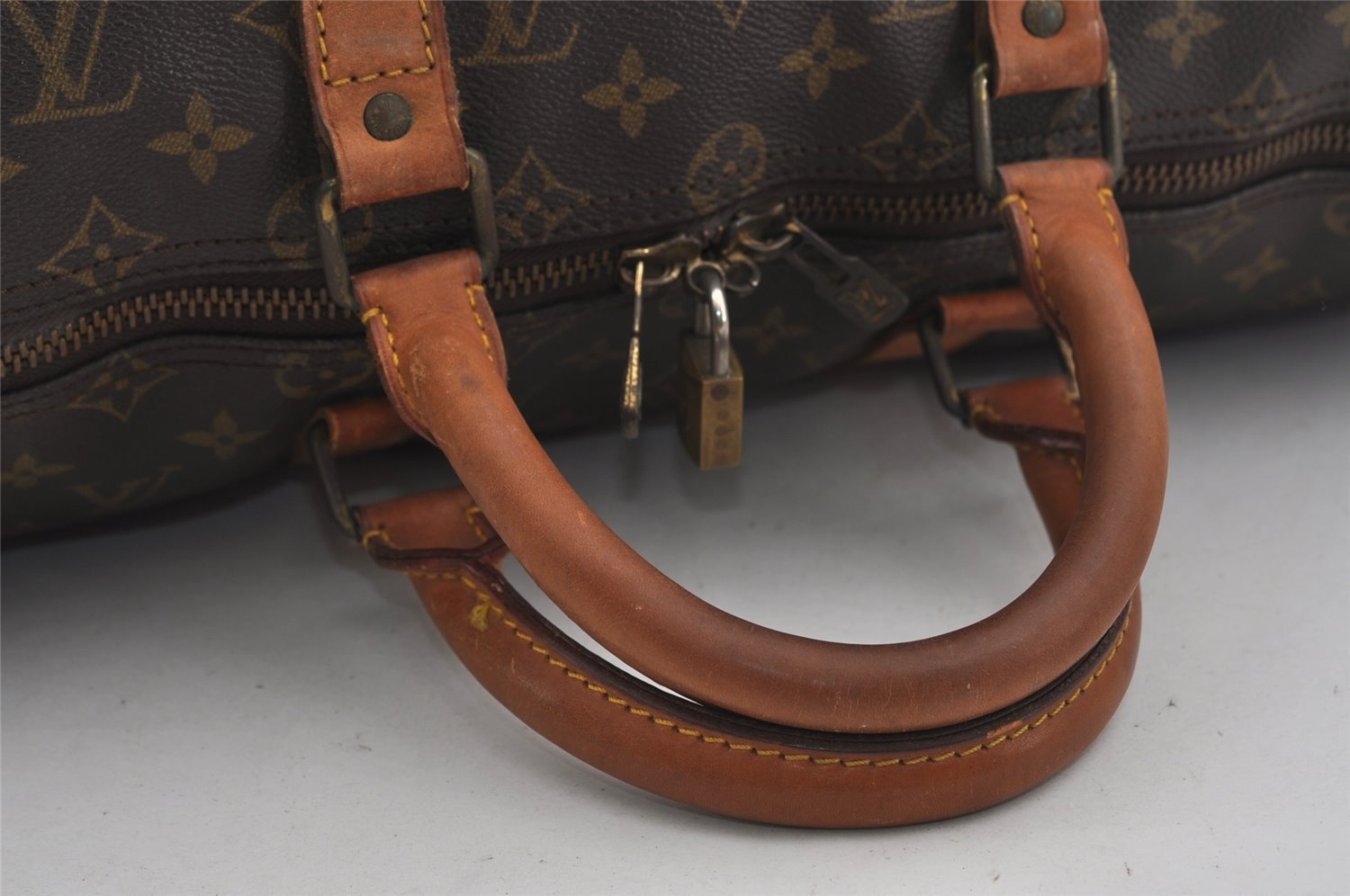Authentic Louis Vuitton Monogram Keepall 50 Travel Boston Bag M41426 LV 1429I