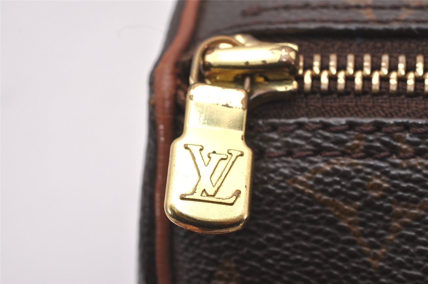 Authentic Louis Vuitton Monogram Papillon 22 Hand Bag Old Model LV 1430I