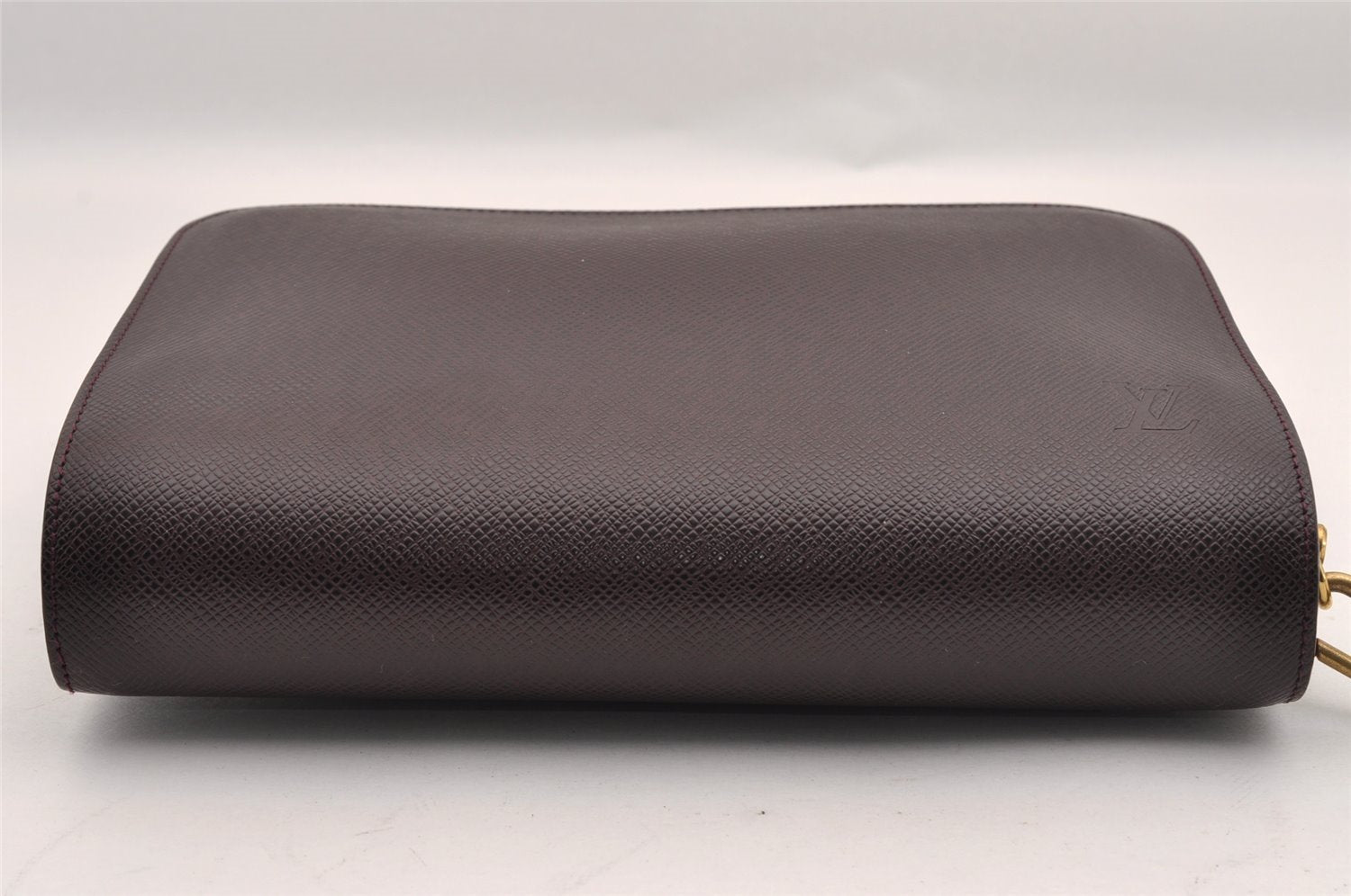 Authentic Louis Vuitton Taiga Baikal Clutch Hand Bag Purple M30186 LV 1432I