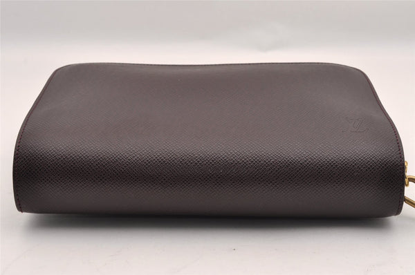 Authentic Louis Vuitton Taiga Baikal Clutch Hand Bag Purple M30186 LV 1432I