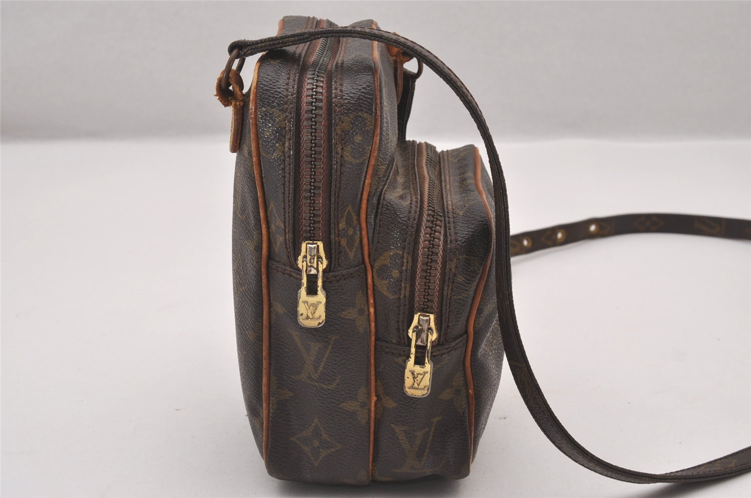 Authentic Louis Vuitton Monogram Mini Amazone Shoulder Cross Bag M45238 LV 1438I