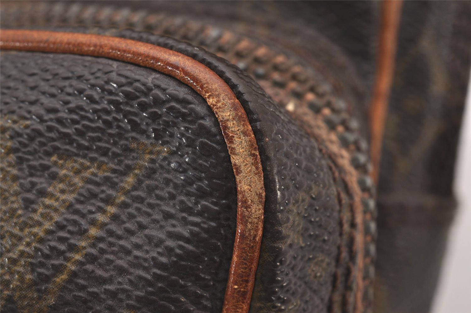 Authentic Louis Vuitton Monogram Mini Amazone Shoulder Cross Bag M45238 LV 1438I