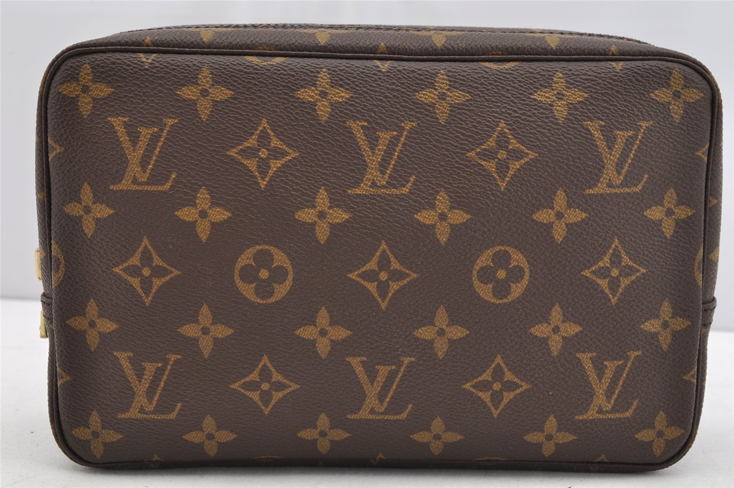 Auth Louis Vuitton Monogram Trousse Toilette 23 Clutch Hand Bag M47524 LV 1440I