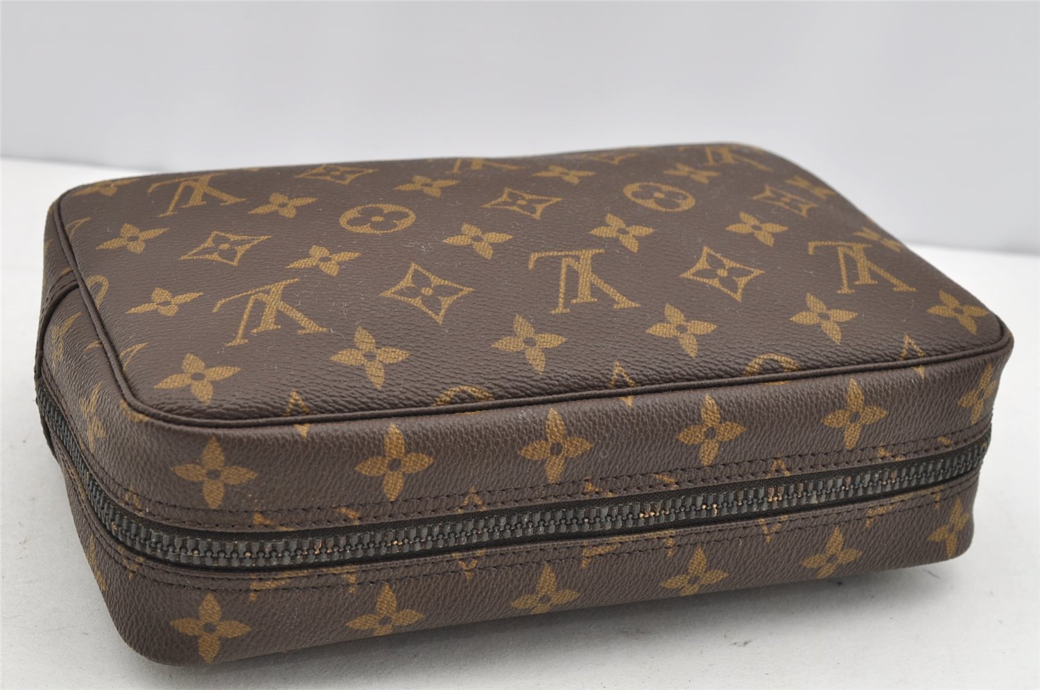 Auth Louis Vuitton Monogram Trousse Toilette 23 Clutch Hand Bag M47524 LV 1440I
