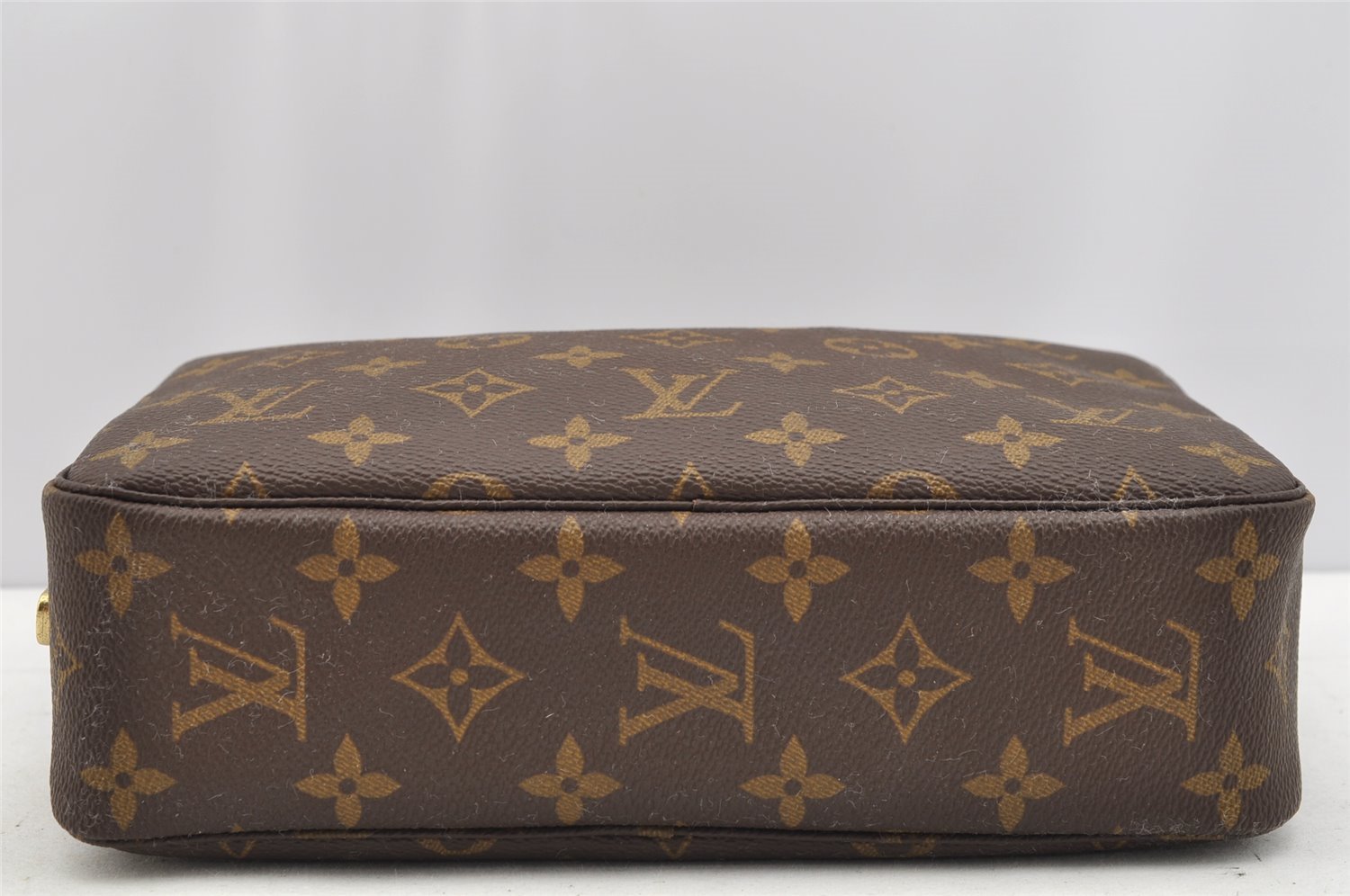 Auth Louis Vuitton Monogram Trousse Toilette 23 Clutch Hand Bag M47524 LV 1440I