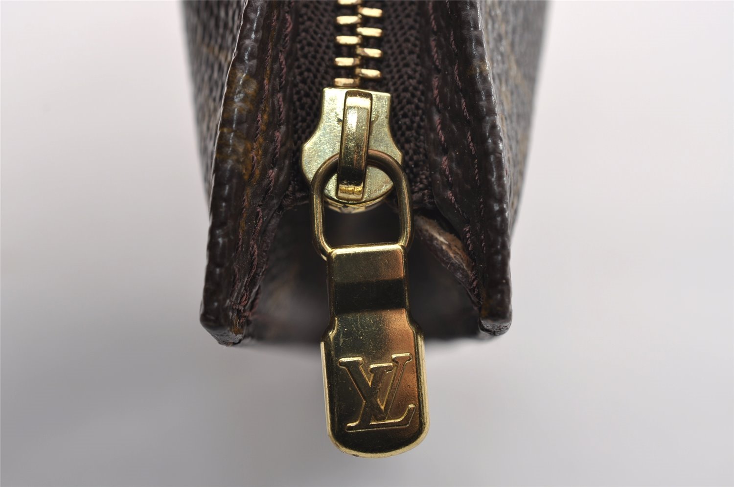 Authentic Louis Vuitton Monogram Pouch For Bucket GM LV 1441I