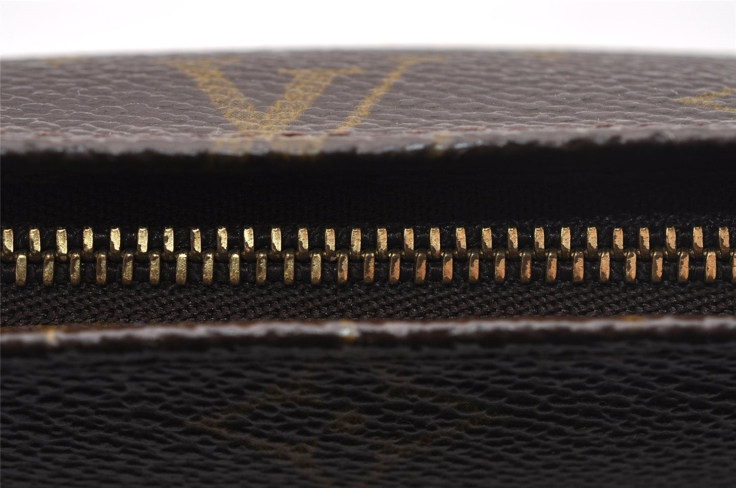 Authentic Louis Vuitton Monogram Pouch For Bucket GM LV 1441I