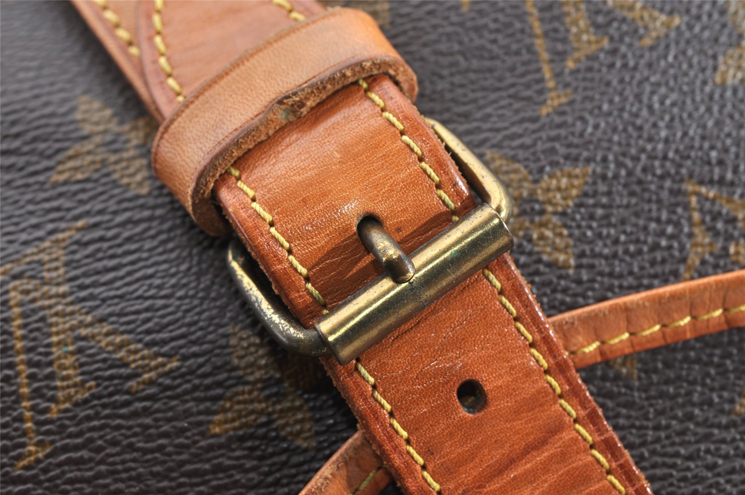 Authentic Louis Vuitton Monogram Saumur 35 Shoulder Cross Bag M42254 LV 1443I