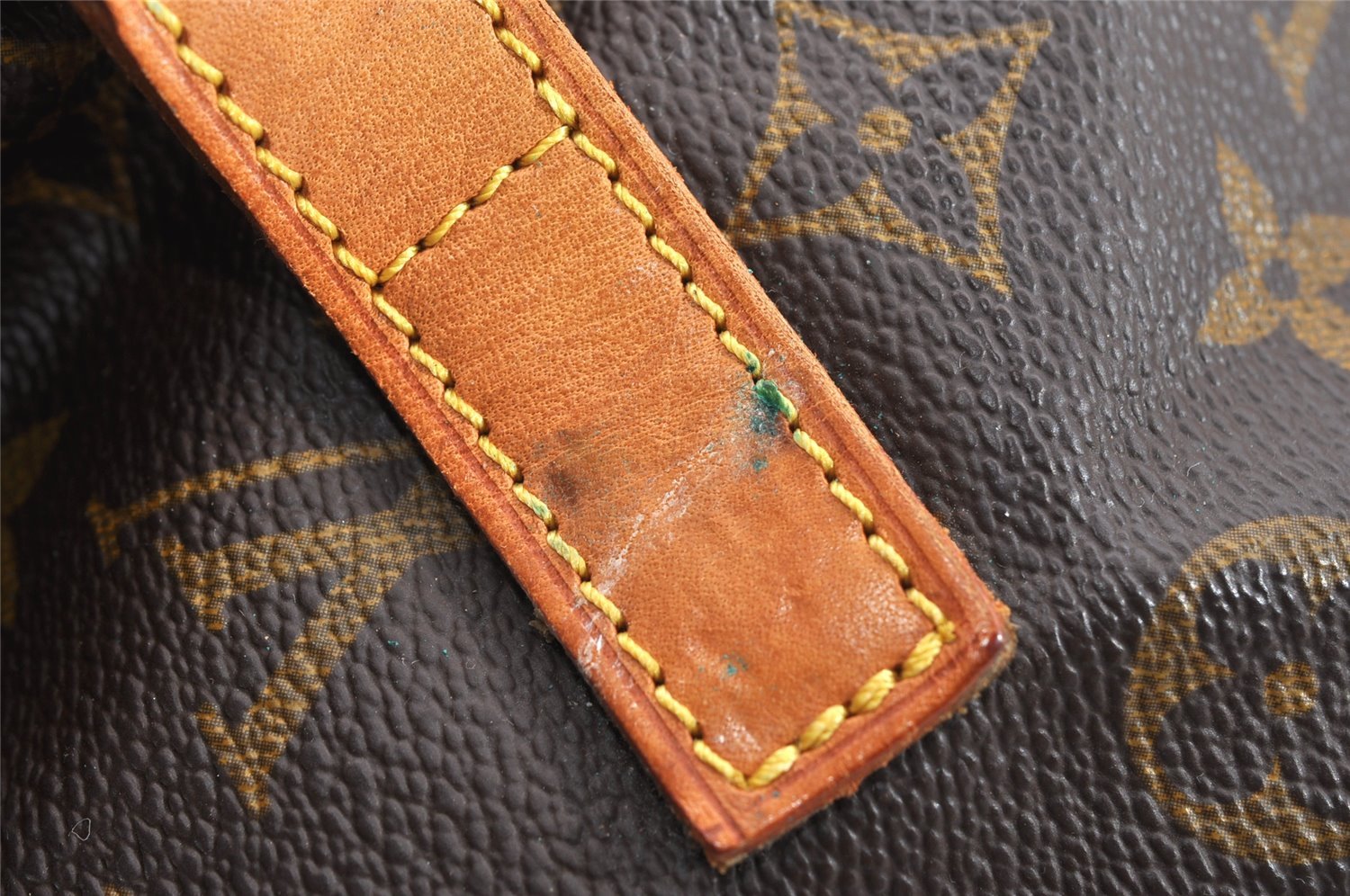 Authentic Louis Vuitton Monogram Saumur 35 Shoulder Cross Bag M42254 LV 1443I