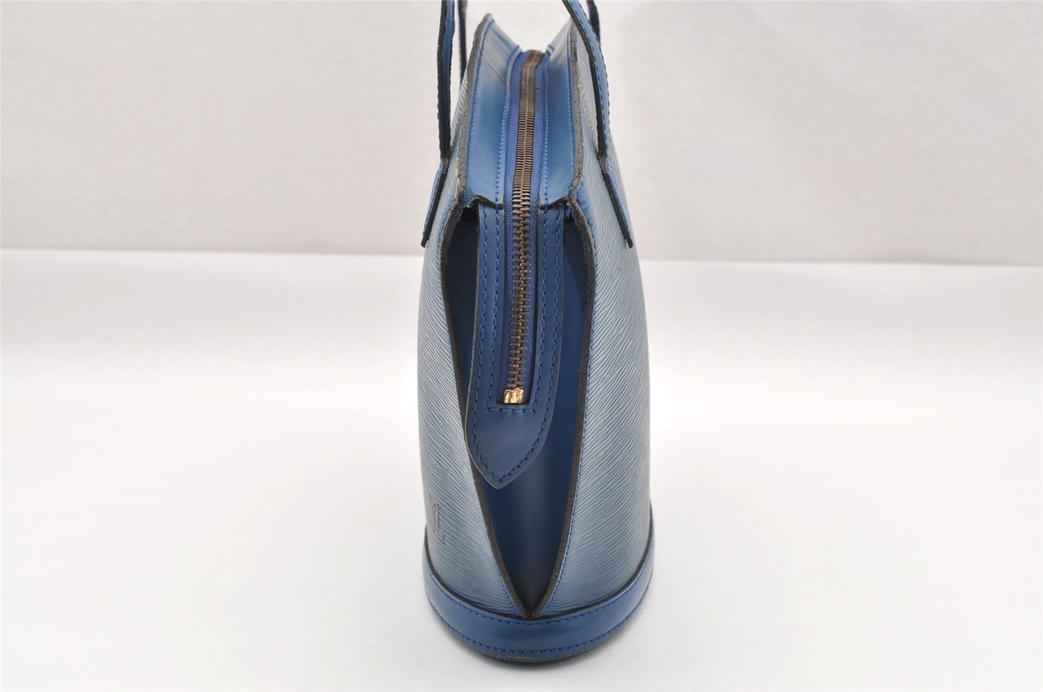 Authentic Louis Vuitton Epi Saint Jacques Hand Bag Blue M52275 LV 1451I
