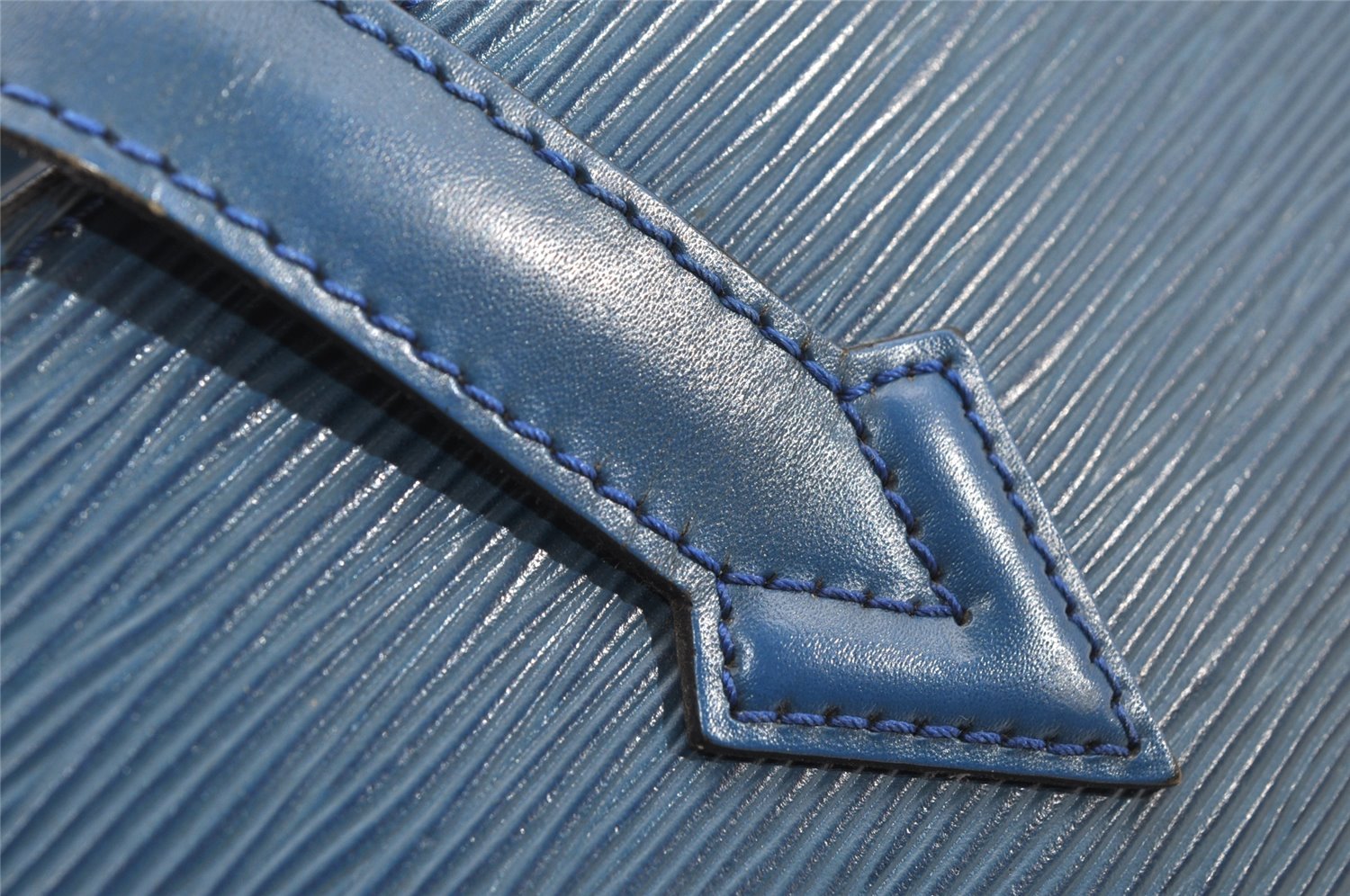 Authentic Louis Vuitton Epi Saint Jacques Hand Bag Blue M52275 LV 1451I