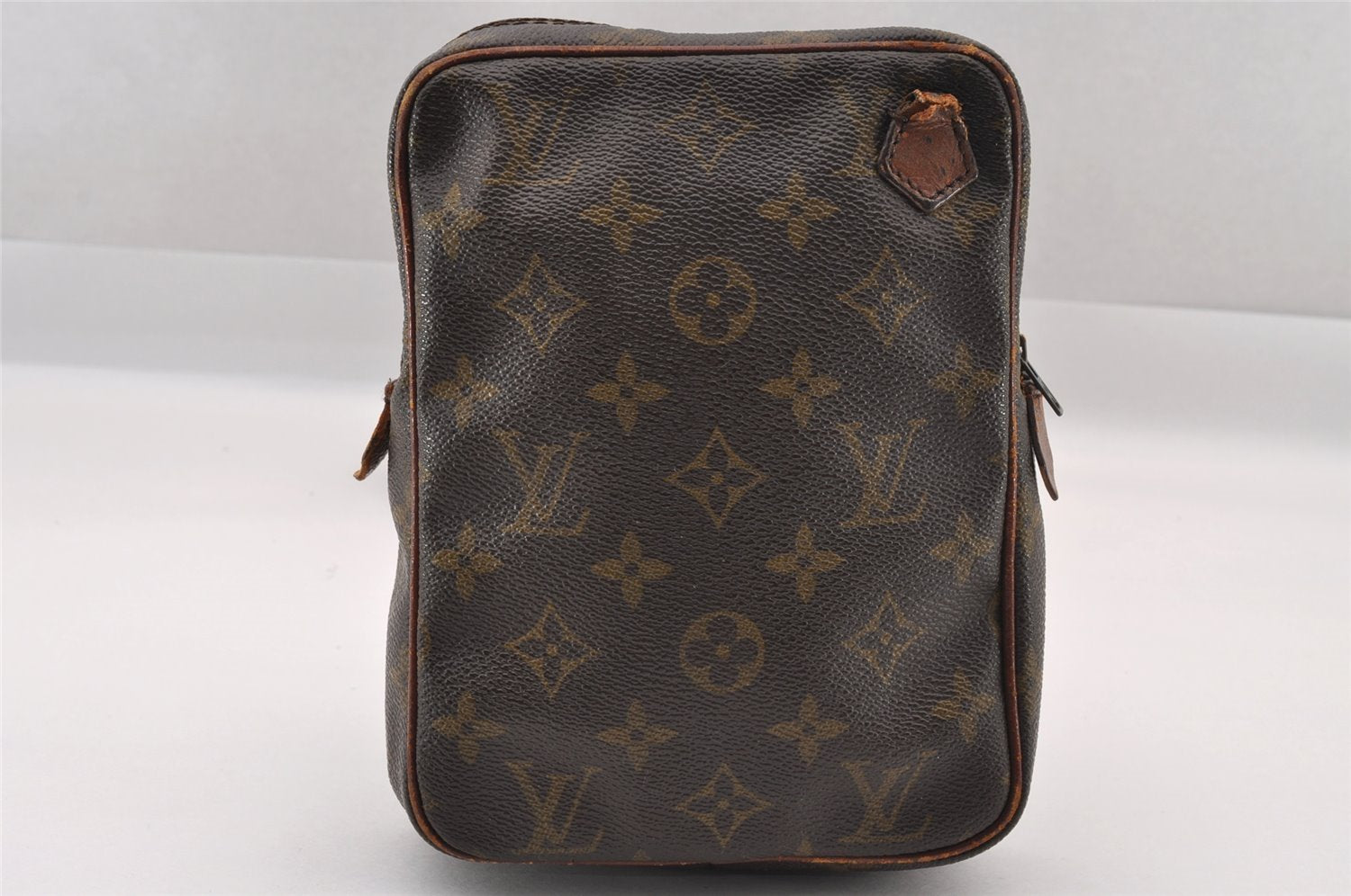 Authentic Louis Vuitton Monogram Danube Shoulder Cross Bag Old Model Junk 1452I