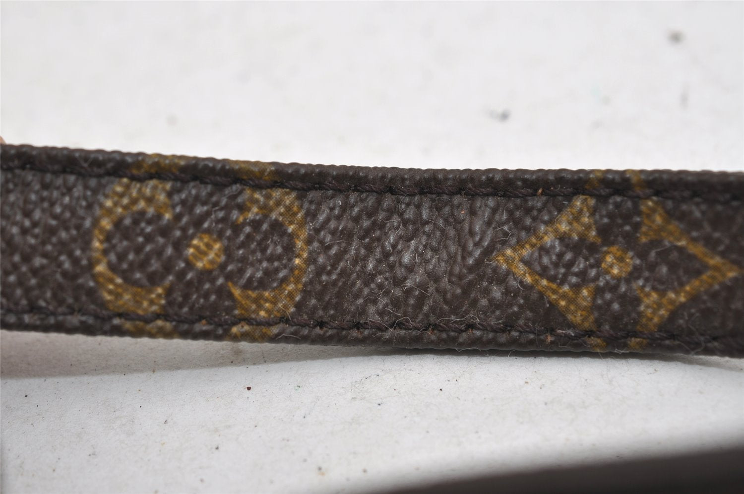 Authentic Louis Vuitton Monogram Marly Dragonne PM M51827 Clutch Hand Bag 1453I