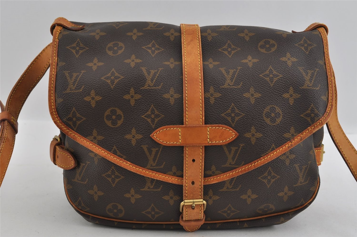Authentic Louis Vuitton Monogram Saumur 30 Shoulder Cross Bag M42256 LV 1454I