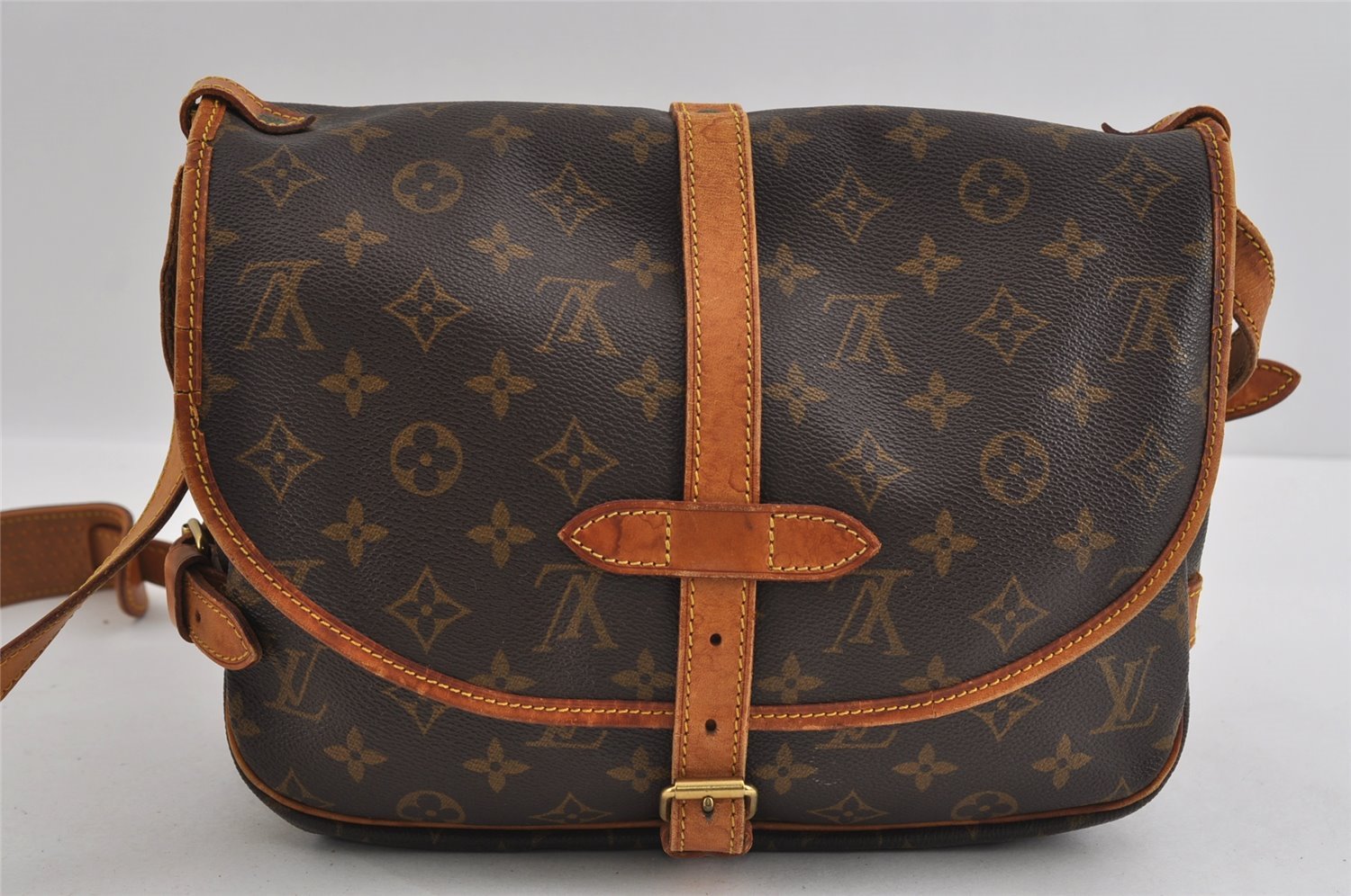 Authentic Louis Vuitton Monogram Saumur 30 Shoulder Cross Bag M42256 LV 1454I