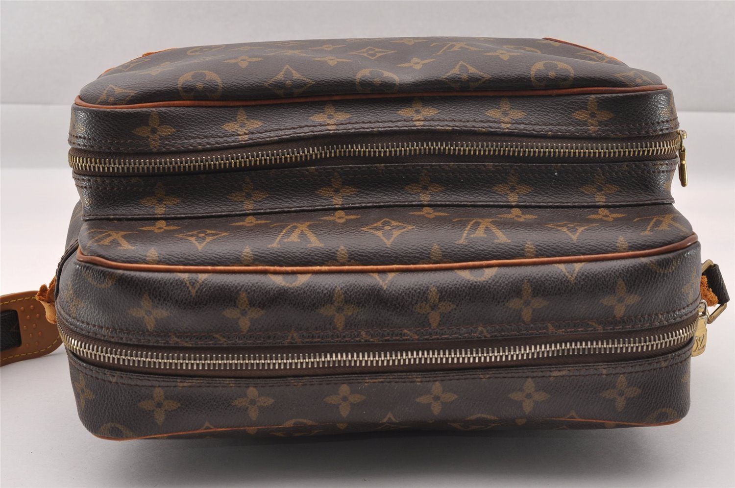 Authentic Louis Vuitton Monogram Nile Shoulder Cross Body Bag M45244 Junk 1457I