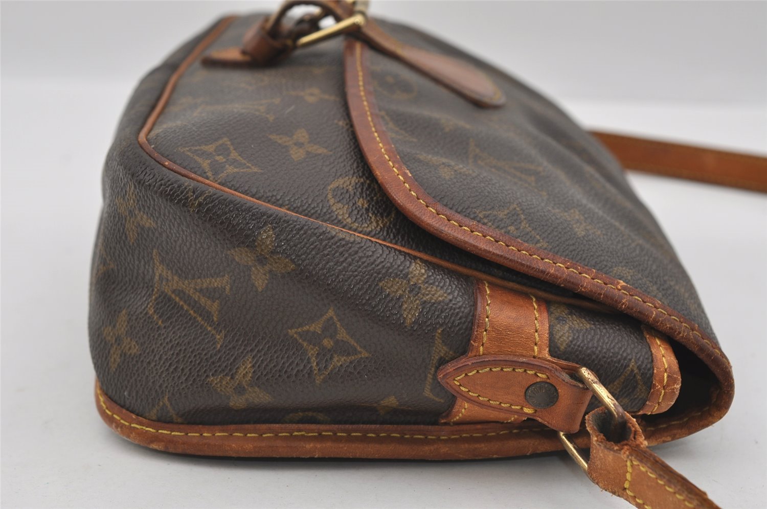 Authentic Louis Vuitton Monogram Sologne Shoulder Cross Body Bag M42250 LV 1464I