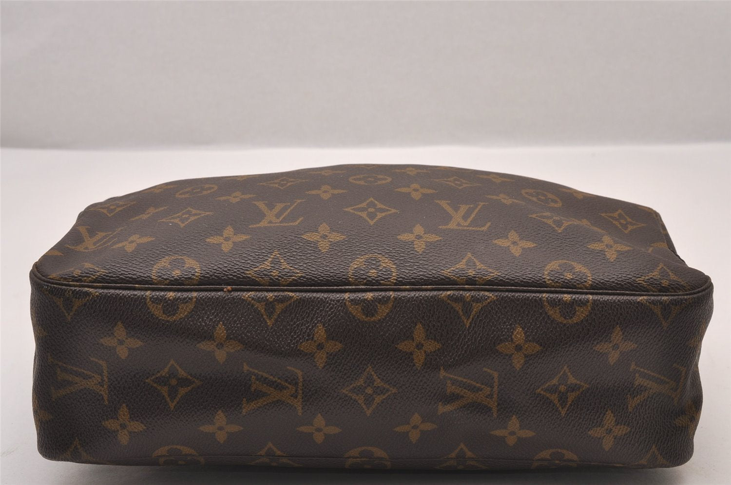 Auth Louis Vuitton Monogram Trousse Toilette 28 Clutch Hand Bag M47522 LV 1466I