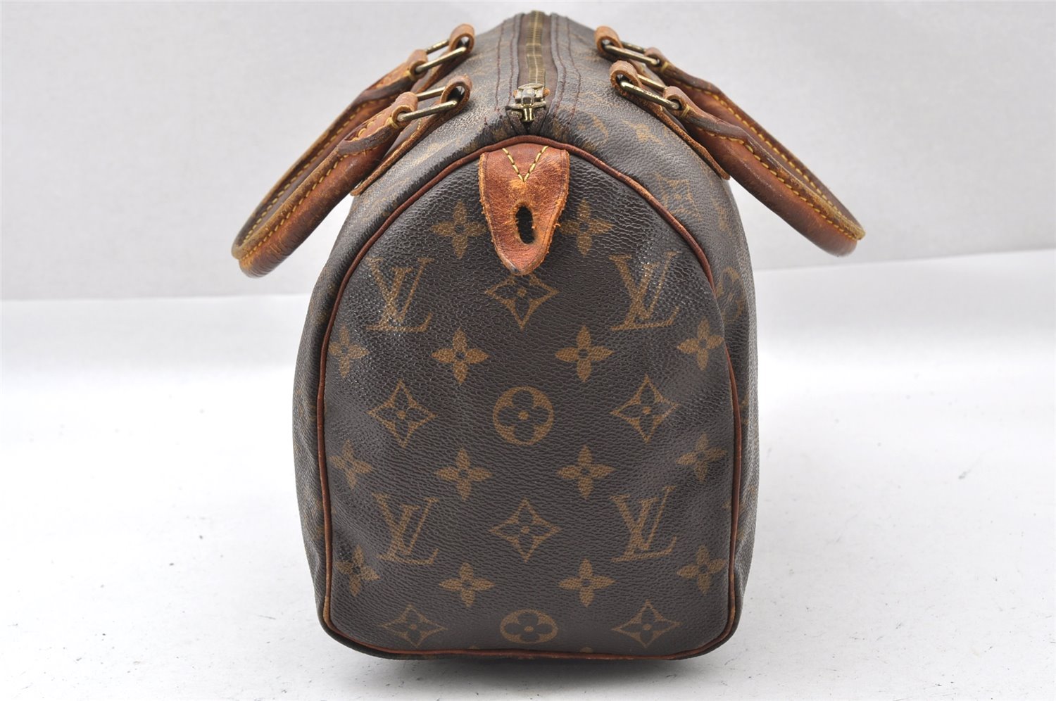 Authentic Louis Vuitton Monogram Speedy 25 Boston Hand Bag M41528 LV 1467I