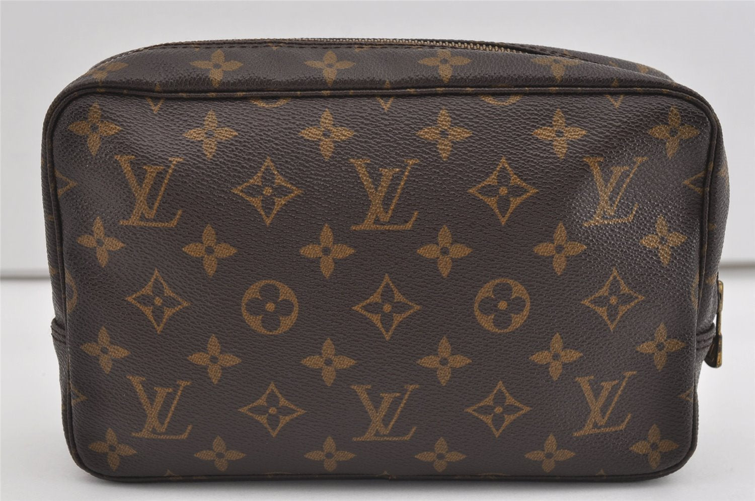 Auth Louis Vuitton Monogram Trousse Toilette 23 Clutch Hand Bag M47524 LV 1468I