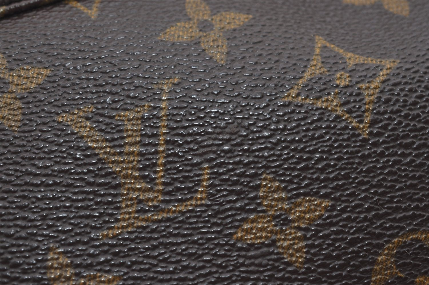 Auth Louis Vuitton Monogram Trousse Toilette 23 Clutch Hand Bag M47524 LV 1468I